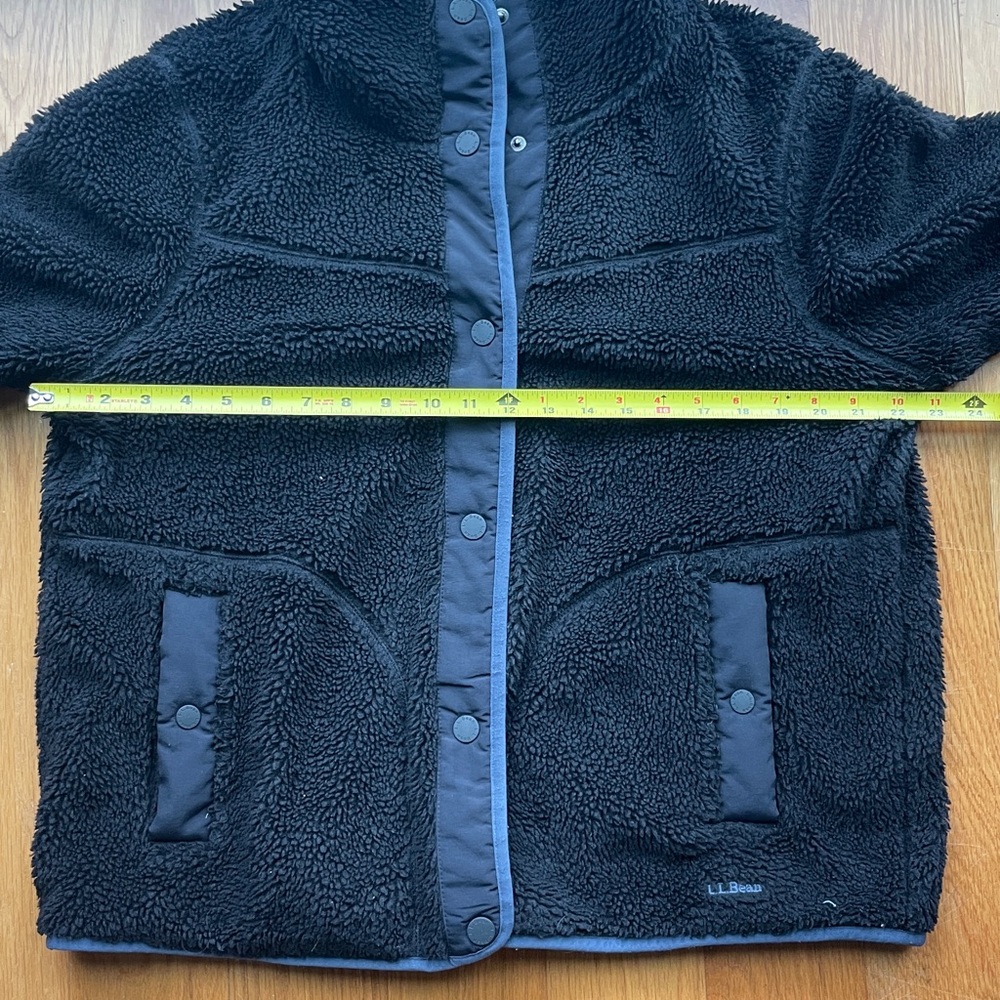 L.L. Bean Fleece Jacket - Picture 3 of 6